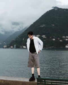 Metawin Opas-iamkajorn Instagram - Experiencing the rain of Lake Como #prada Lake Como, Italy