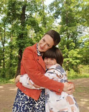 Metehan Parıltı Instagram - Sizinle çalışmak çok keyifliydi 🥰😍
Umarım Michelangelo iyileşmiştir 🙂🐸
@cananerguder1 
#oğlum #demet #efe