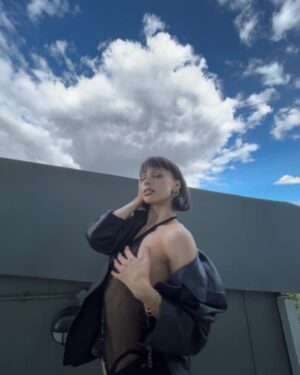 Mette Linturi Instagram - Free like a bird
