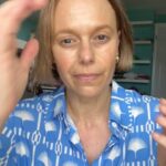 Mia Freedman Instagram - INSTABABLE: I have a life-changing Xmas recco. What do you think? #cozzielivs Shirt from @harvestlaneco - @ladystartups