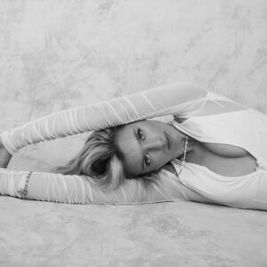 Mia Healey Instagram - @daniel_nadel_photography styled by @romy.healey