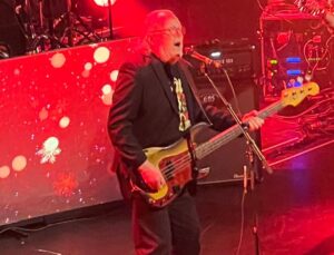 Michael Brinkenstjärna Instagram - Succé & Utsålt för 80 talets Artistgiganter som lyfte Luciakvällen 13/12 på Nya Circus / Stockholm 🏆 Www.artistscandinavia.se #80s #music #sweden #circus #lasselindbom #danhylander #ankibaggersfanclub #mikaelrickfors #shaboom #noice #peothyren #dagfinn #magnumbonum #snowstorm #instagood #instagram #brink #brinkenstjärna #stockholm 

Lasse Lindbom Dag Finn Dan Hylander Dan Hylander Ankie Bagger Peo Thyrén Mikael Rickfors Katrina And The Waves Magnum Bonum SNOWSTORMI Circus, Djurgården