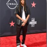 Michael Epps Instagram - Golden child💫🚀 styled by: @msmaryfrancis #thechi #betawards #showtime Los Angeles, California