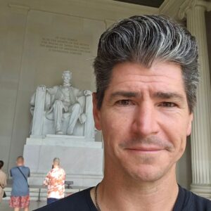Michael Fishman Instagram - Playing tourist