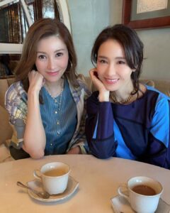 Michelle Reis Instagram - 傾吓傾吓已經令我更有動力去keep fit ! 果然係女神@gigilai_official ❤️