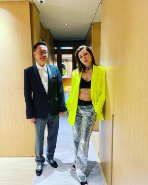 Michelle Reis Instagram - #neon