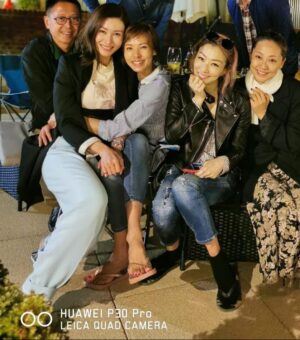 Michelle Reis Instagram - Thank you 🥰@jadebabelovescooking and @mark_lui147 for your hospitality! Such a great time and place. @sammi_chengsauman 
#我們都是這樣長大的
Just love this song !