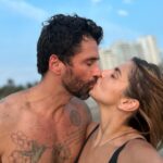 Michelle Renaud Instagram - Me siento tan enamorada de todo en este momento 💞🌸😍 Lo único que falta son los dientes de Marcelo 😅 mi Chimuelo hermoso.