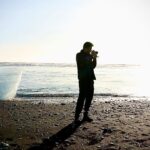 Michelle Renaud Instagram - Con este hombre todo se pone mejor por dia😍📸👌🏻🏔️ Gracias Vida, gracias Mati por caerme tan bien 🤣 te amooooooo!!!✨ @matlechat #diamondbeach #iceland #love #happytrip Diamond Beach, Iceland