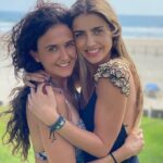 Michelle Renaud Instagram - FELIZ CUMPLEAÑOS a mi hermana,cómplice, psicologa, amiga favorita en el mundo !! Te amo con todo el corazón y deseo sigas siendo tan feliz como lo has sido siempre , llena de amor y de muchas bendiciones. 🎉🎉💗💗💗