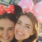 Michelle Renaud Instagram - FELIZ CUMPLEAÑOS a mi hermana,cómplice, psicologa, amiga favorita en el mundo !! Te amo con todo el corazón y deseo sigas siendo tan feliz como lo has sido siempre , llena de amor y de muchas bendiciones. 🎉🎉💗💗💗