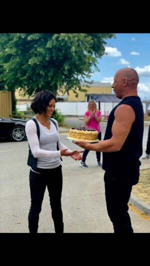 Michelle Rodriguez Instagram - Full of nothing but gratitude for all the love & support throughout the years, Thank You to everyone around the world who’s shown us love & support throughout this crazy long ride of 22 years of that fast life🙌🏽🥂🤘🏽✨🌬❤️🌍🌎🌏💛