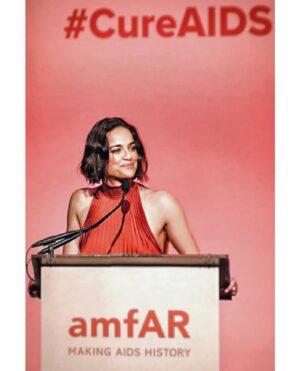 Michelle Rodriguez Instagram - Last throwback @amfar a few weeks ago !!! Glad to have presented my girl @millajovovich with her award of courage for her long-standing dedication to Amfar’s mission to #CureAIDS #amfAR