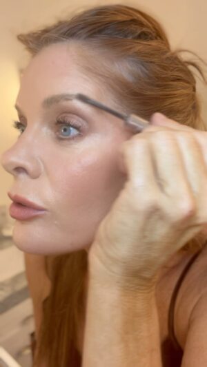 Michelle Stafford Instagram - BTS on a recent Skin Nation Sunday…. I mean. This is why I can’t have nice things. Please join me this Sunday at 1 pm pacific at my SKIN NATION SUNDAY on my FB Live. The link is in my bio 👆🏻 #iamskinnation