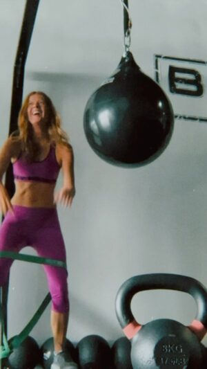 Michelle Stafford Instagram - HELP. That’s right. Getting it all in shape. Thank you @boxingrxglendale and to my boxing trainer Steven. I let myself get super weak the last few years. I am on a journey to be in the BEST shape of my life. Some people say it can’t be done. I say… BS. Skinny is not the goal here. Fit and healthy and strong are the goals. Boxing is a choreographed activity. It’s great for your mind. SO great. It ain’t easy. But soon I’m gonna box @ericbraedengudegast we already discussed it💜