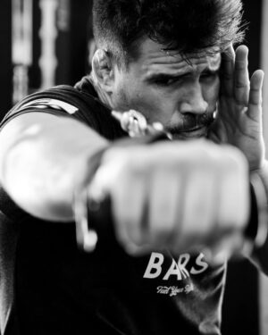 Mickey Gall Instagram - Comeback season

📸 @adlergarfieldphoto