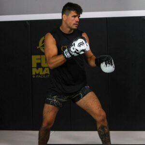 Mickey Gall Instagram - We r all gonna die. But how r u gonna live?

📸 @alexweinraub