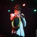 Micky Dolenz Instagram - “I’m A Believer” photographed by Paul Undersinger at the Tarrytown, NY show @paul_undersinger #mickydolenz #themonkees #themonkeesfarewelltour #imabeliever #tourphotography Tarrytown Music Hall