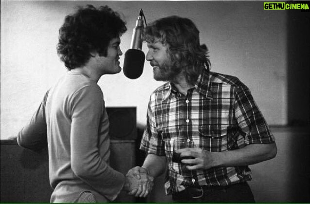 Micky Dolenz Instagram - Remembering my dear friend Harry Nilsson on what would have been his 82nd birthday- @NilssonArchive #HarryNilsson #mickydolenz #happybirthdayharrynilsson @officialnilsson