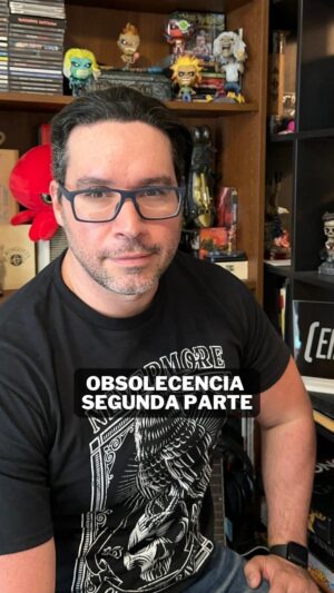 Miguel Augusto Rodríguez Instagram - En una primera entrega, con mi gente de @culturizando , hablamos de la #obsolescenciaplanificada en esta oportunidad exploramos la #obsolescenciapercibida de la cual, todos somos partícipes. Quizás si entendemos esto podremos detener de cierta manera un consumo innecesario de recursos y mejor aún aprovechar de manera real la vida útil de varios productos.