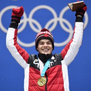 Mikaël Kingsbury Instagram - Young Mik would be proud! It’s official I’m going to my 3rd Olympic Games🙌🏼 @teamcanada 🇨🇦 #Beijing2022