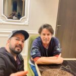 Mika Singh Instagram - Hey Guys make your reels on my favourite track ‘Ab Tere Bin’ Sitting with the Real hero of the super hit movie #ashqui1 the handsome @officialrahulroy .. #mikasingh #rahulroy #aashiqui #mikasinghsinger #singer #viral #trending #rahulroy #hero #vibe #bollywood #songs