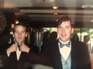 Mike Birbiglia Instagram - A year in the life of the “Working It Out” podcast with: 

1. @jimmyfallon (📸 by @nemetroulakos) 
2. @atsukocomedy (📸 by @ryanharpergray when we were working out ideas for her incredible HBO special “The Intruder” on the floor of a hotel room in Minneapolis in the dead of winter! 🥶 
3. @chloeiscrazy (soooooo good. Don’t miss it) 
4. @drewbarrymore (another 💯 ) 
5. @benstiller— photo from when we co-hosted @nantucketfilmfestival screenwriters tribute in 2017. On the podcast this year we went deep on #severance 
6. Me and @jhopestein (📸 by @ihatealexlau) great episode! Her book “Little Astronaut” came out this Fall! ❤️📚
7. @alexedelman outside of closing night of his hit off-broadway show “Just For Us” at @greenwich_house.
8. Me and @jbirbiglia at his wedding a long time ago. Great episode! Joe Bags! 
9. @zarnagarg— legendary episode. Many many touching DMs and emails about this one!
10. Jon Laster @hewasfunny return guest! Discussed his creation of @blapptheapp and more! 

Thanks for joining us this year for a pandemic experiment that became a new way of thinking about creative process for me and maybe for you! Almost 90 episodes on and here’s to 90 more! Thank you for it all!! ❤️