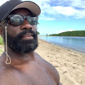 Mike Colter Instagram - I loved my time in Puerto Rico. Thank you for hosting our film @planemovie. The people, the food, the culture, the land and the music! And let's not forget the MOFONGO! Puerto Rico Photo dump.❤️❤️❤️#onlocation #puertorico #elyunquerainforest #robertoclemente @rootsoffight #filminglocation #behindthescenes #mikecolter #professionalpretender