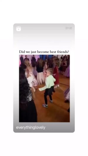 Mike Colter Instagram - Nice to meet you too. No words necessary. 💃🏿 🕺🏿 #danceoff #cutarug #soldierboy #newbestie #happyvalentinesday
