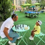 Mike Epps Instagram - Life is a game Push a pawn with the little ones ♟️♟️♟️#chessnotcheckers⚫️🔴