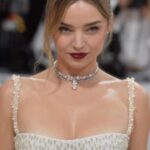 Miranda Kerr Instagram - (Re)live the magical moment when @MirandaKerr sparkled on the #MetGala 2023 carpet in a custom #DiorCouture jeweled bodice and skirt by @MariaGraziaChiuri for the @MetCostumeInstitute event. #StarsinDior Metropolitan Museum of Art (MET)