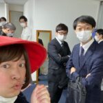 Misoo No Instagram - K-PROさんのライブ 『エクストリームス』 . あ〜ざした〜す（たこ口） . 満員のお客さんの前でネタできて . たの新古今和歌集〜！ . #kpro #エクストリームス #怪奇yesどんぐりrpg #どんぐりたけし #yesアキト #キュウ #ラバーガール #まんじゅう大帝国 #脳みそ夫 #アラサー武士
