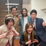 Misoo No Instagram - 遅くなったっすけど、こないだの金曜はタイタンシネマライブ！ . あ〜ざした〜す！（たこ口） . 久しぶりに流れ星さんや納言さんにも会えて、 . うれ新古今和歌集〜！ . ネタは‥ . ピーチCEO・桃太郎子(ももた・ろうこ) . 〜す！ . #タイタンライブ #タイタンシネマライブ #流れ星 #納言 #ダニエルズ #まんじゅう大帝国 #脳みそ夫 #桃太郎子 #初めてプロジェクターを使ったネタっす