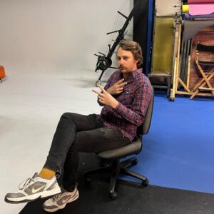 Mitra Jouhari Instagram - HELLO THERE - Chris Farren (@chrisfarren) has a beautiful new song out called “First Place” and ! I directed the music video !!!! I feel so lucky to have gotten to try something new and direct on camera for the first time especially with this incredibly sweet and talented crew, so many of which were friends who were also trying something new for the first time. Chris and Negine give such sweet performances and every person who worked on the video worked incredibly hard and let me be the first to say: making a music video… not easy!! I learned SO MUCH and had SO MUCH FUN!! I hope you enjoy the video because I loved getting to make it and I FUCKIN LOVE THE SONG!!!!!!!! AND GO SEE CHRIS ON TOUR AND BUY AND STREAM THE ALBUM “DOOM SINGER” WHEN IT COMES OUT ON AUGUST 4TH!!!!!!!!!!!! 

Starring: Chris Farren and Negine Sekandari @neginejasmine 
Director: Mitra Jouhari
Director of Photography: Ayda Rojhantalab @snackon 
Production Designer: Alyssa Stonoha @astonoha 
1st AC: Futsum Tsegai
Wardrobe: Kaysie Bergens @kaysiebergens 
Gaffer: Gregory Loebell
Key Grip: JP Bennett
Best Boy: Daniel Martinez
Editor: Jonathan Kramer @kraymz 
Colorist: Tristan Seniuk
Special Thanks: Whitmer Thomas, Maegan Houang, Sandy Honig, Cassie Farren