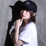 Mizuki Saiba Instagram - LIVERTINEAGEさんとのコラボ商品、 受注受付が本日までです‪‪☺︎‬ 今回はTシャツ、キャップ、トートバッグの3種類🥒 ぜひ……！ #livertineage