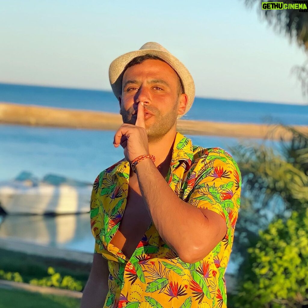 Mohamed Imam Instagram - Shhhhhh 🤫 #vacation #mode 🏝