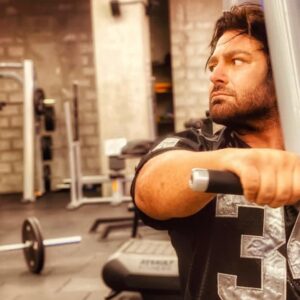 Mohammadreza Golzar Instagram - 🏋🏾