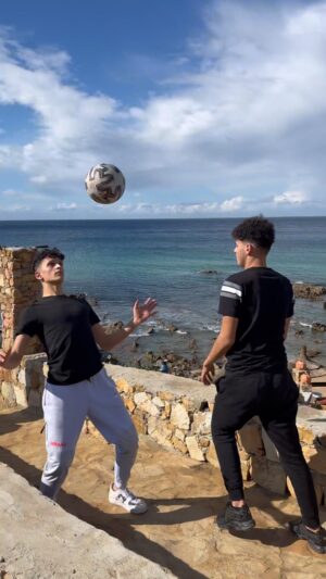 Mohammed El Amine El Khayari Instagram - Las vistas en Marruecos son otro rollo 🇲🇦 Nadie nos puede parar 👌💪

-
-
-
#football #morroco #marrocaine #dimamaghrib #skills #fyp #tanger #viral