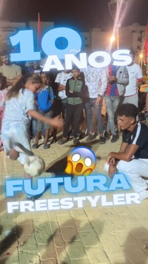 Mohammed El Amine El Khayari Instagram - esta niña va para el top in sha allah🔝🌍🇲🇦 ponerle una buena nota en los comentarios 👀 #skills #freestyle #talent #morocco #tetouan #🇲🇦 #mohafs