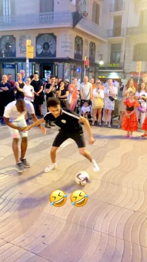 Mohammed El Amine El Khayari Instagram - Chapandem🤣🤣 fue él quien me retó 1vs1