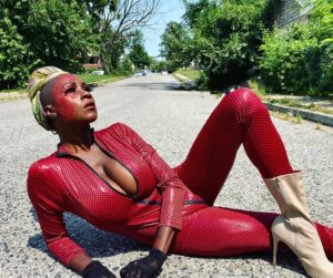 Monique Dupree Instagram - Good morning!!
Don’t be afraid to say it back!!!
Explore!! Life is full of happiness!! It’s not hard to find. You’re the only one that can stop you from seeing it!!
Photo by Me
Styled by Me