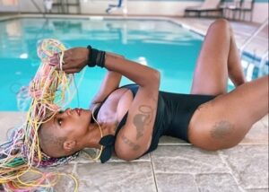 Monique Dupree Instagram - Good Morning!! Don’t be afraid to say it back!!!
Some people will only love you as much as they can use you. their loyalty ends where the benefits stop.
Photo by ME
#selfieseries