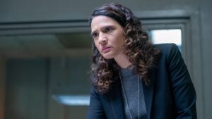 Monique Gabriela Curnen Instagram - Blanca: Resting Happy Face. Find out what has her so over the moon in Ep 308. Fridays at midnight on the @starz app @ghoststarz #ghostmode #ghost #3episodesleft