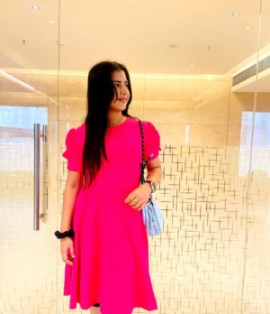 Monisha Vijay Instagram - 🩷

#pinklovers #fashion #instagood #instadaily #postoftheday #instafashion #instacool #pink #ethirneechal #monishavijay