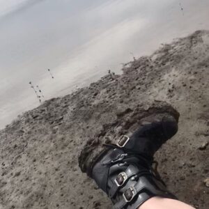 Morgan Davies Instagram - Crep check