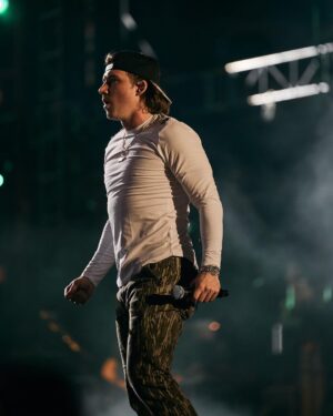 Morgan Wallen Instagram - US Tour kickoff in Milwaukee was insane!!! 

📷: @davidnlehr