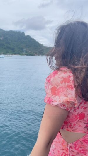 Mridanjli Rawal Instagram - 🌸🌸
:
Wearing @street9com 
:
#reels #réel #instagood #instafashion #instagram #fashionblogger #music #love #dance #instadaily #instalove #instavideo #thailand #krabi #phiphiisland #boat #sea #love #happy #love #music