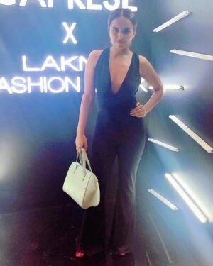 Mridanjli Rawal Instagram - All I Want Is To Dress up, Wear 👠, Put On Some💄 And Go Out For A Fancy Dinner🥘!! 
#throwback 
:
:
#instadaily #instagood #instagram #insta #instamood #instafashion #instacool #instalove #love #live #smile #coronavirus #mondaymotivation #monday #girl #black #pic #picoftheday #igers #mumbai #india #world #fashion
