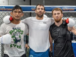 Mukhamed Berkhamov Instagram - Just good guys👍