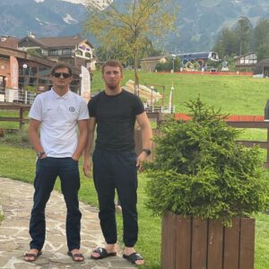 Mukhamed Berkhamov Instagram - С лучшим тренером города Сочи по ММА,сенсей Теуважуков🦾